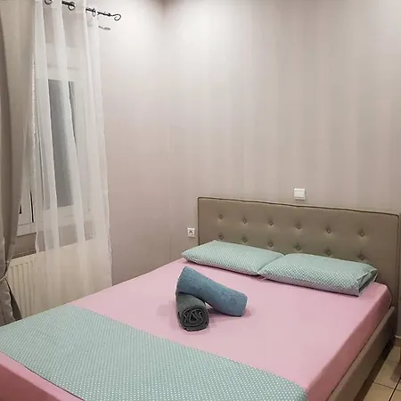 아파트 Nina